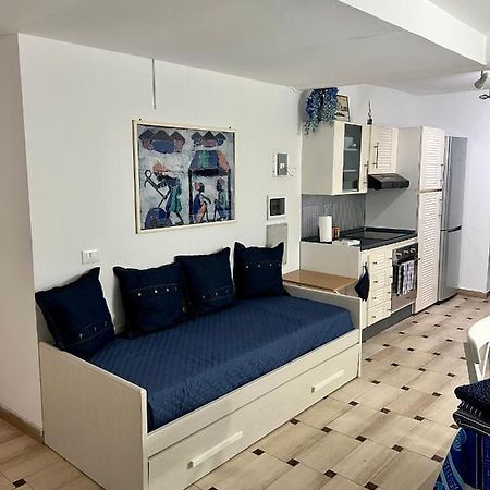 Celeste Apartment Genova Esterno foto